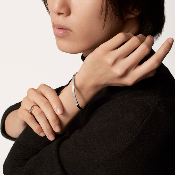 NEW Small Model Screw Cuff Bangle Love Bracelet with Screwdriver in Silver - Picture 10 of 14